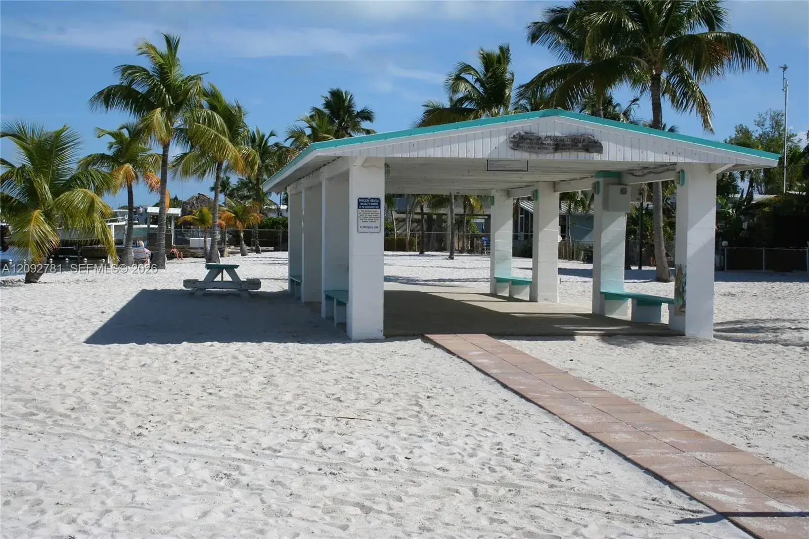 3 bedroom 2 bath Residential for sale at 181 2nd Ct, Key Largo FL 33037