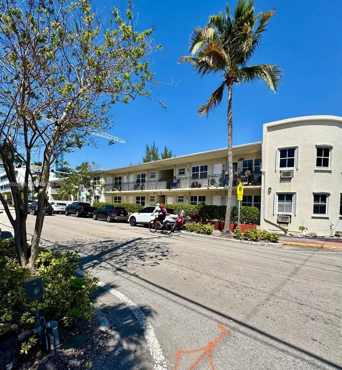 605 77th St # 3, Miami Beach FL 33141