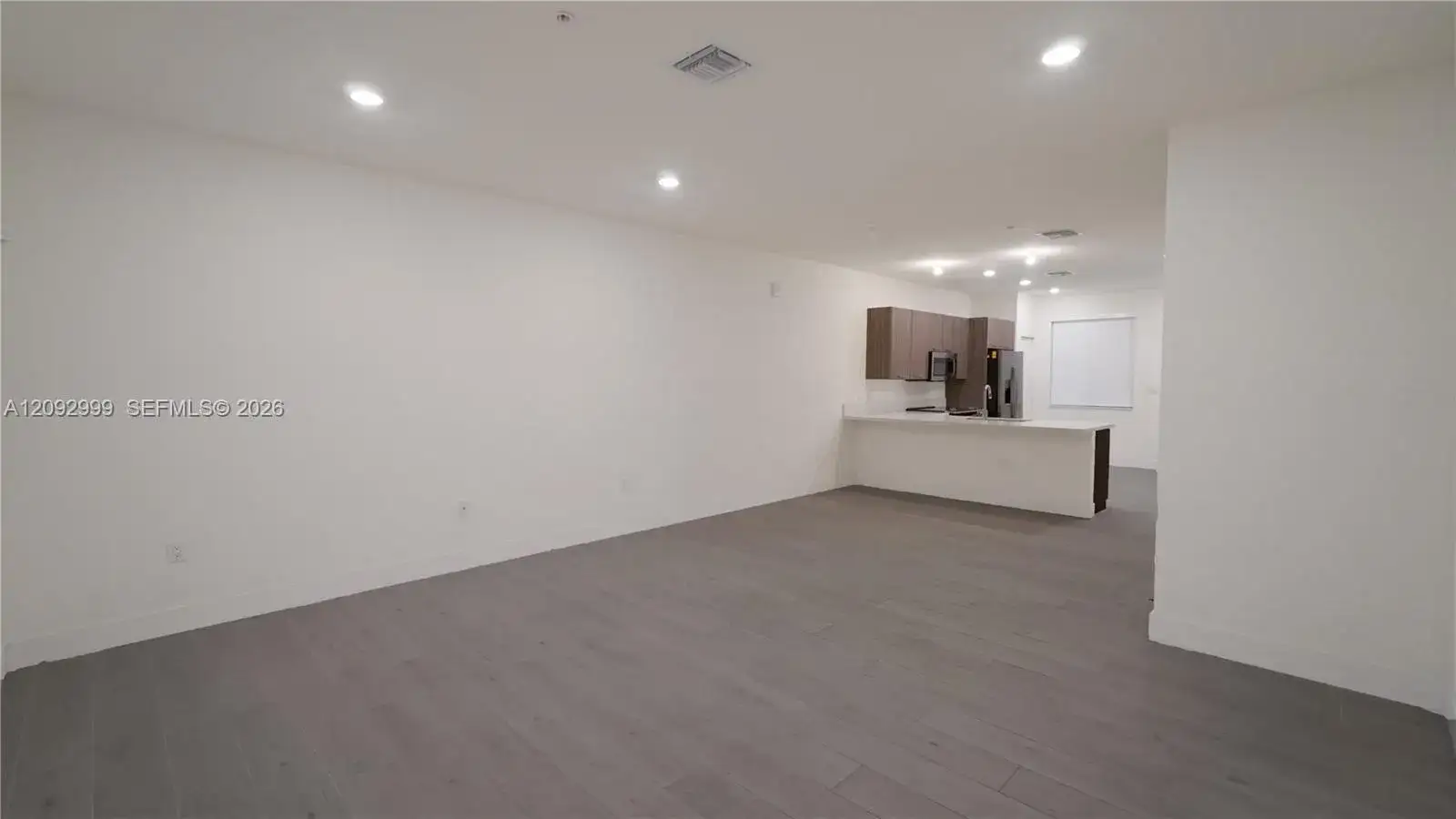 10270 NW 66th St # 104, Doral FL 33178