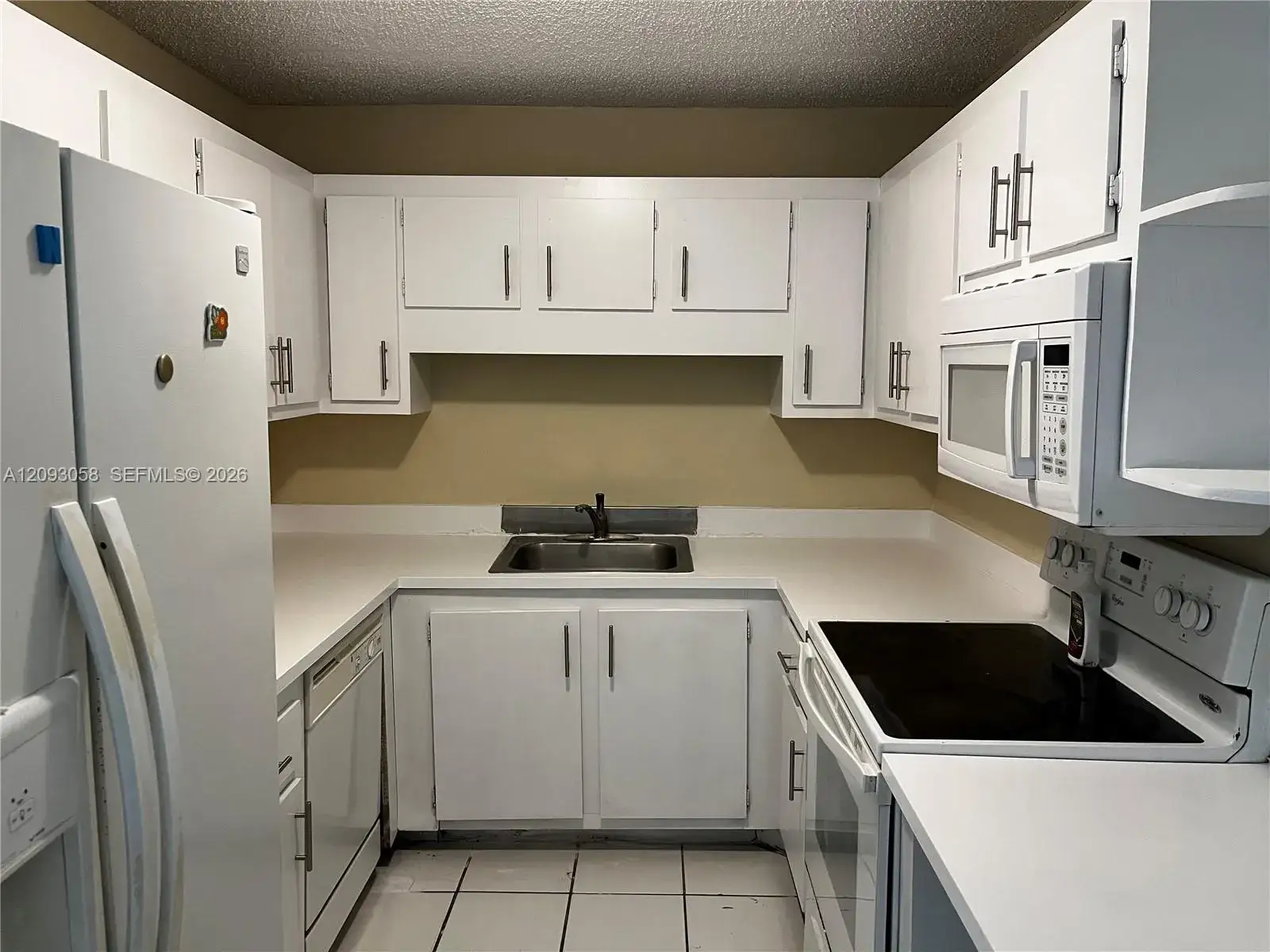 3674 NW 111th Ave, Sunrise FL 33351