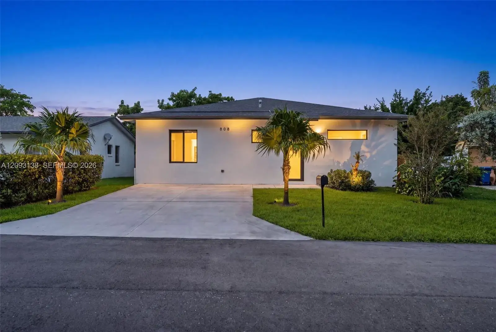 3 bedroom 2 bath Residential for sale at 808 NW 5th Ter, Hallandale Beach FL 33009