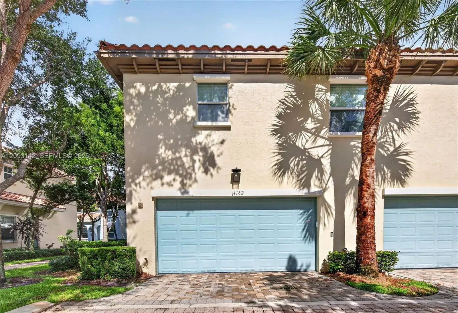 2 bedroom 2 bath Residential for sale at 4182 Cascada Cir, Cooper City FL 33024