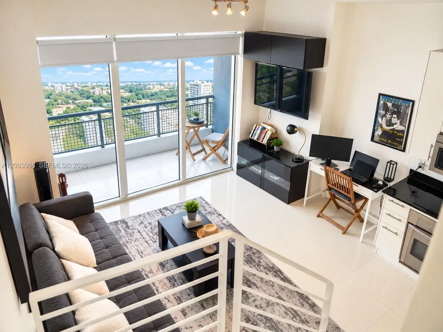 1 bedroom 1 bath Residential for sale at 60 SW 13th St # 2409, Miami FL 33130