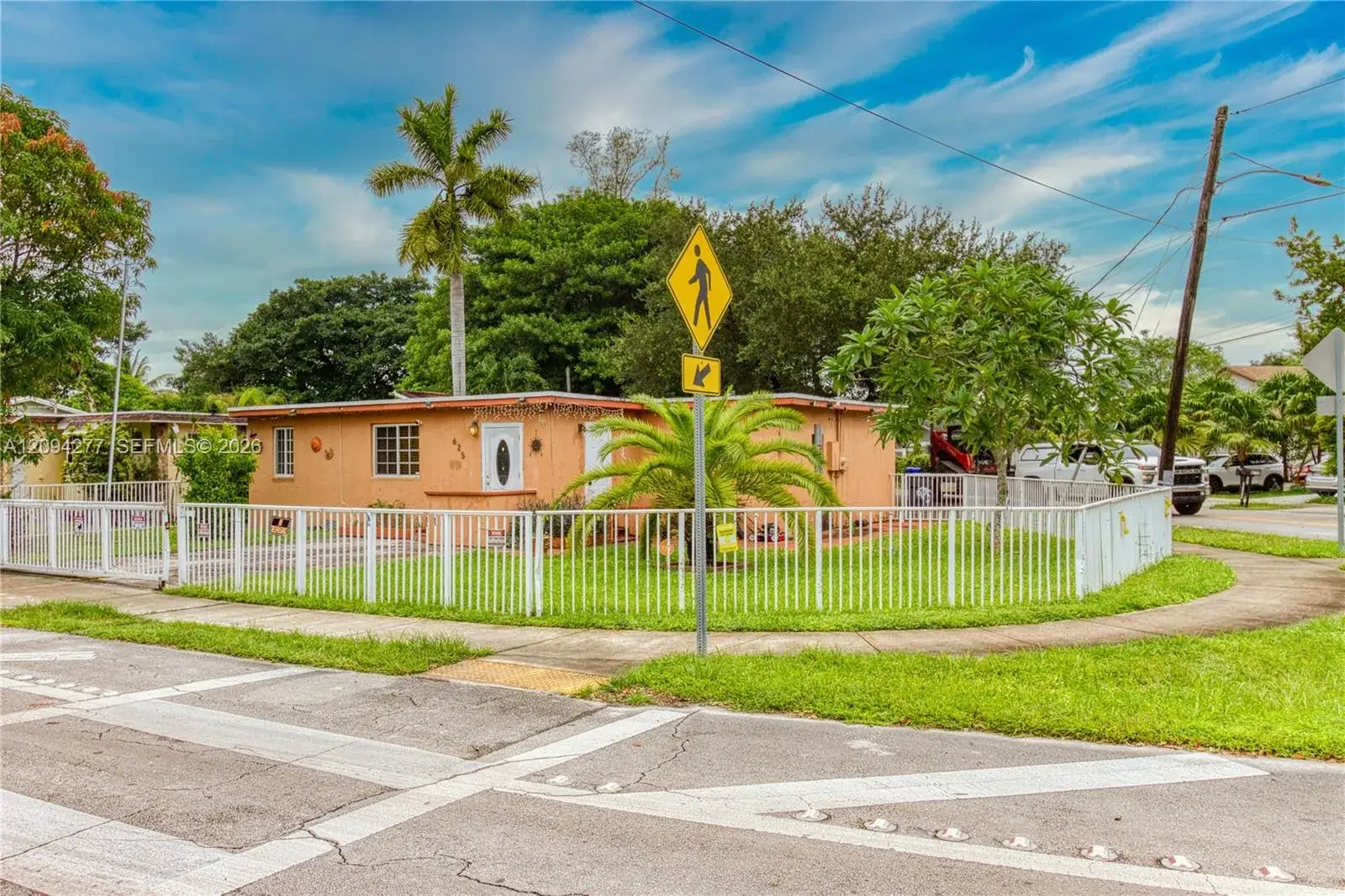 625 Columbus Pkwy, Hollywood FL 33021