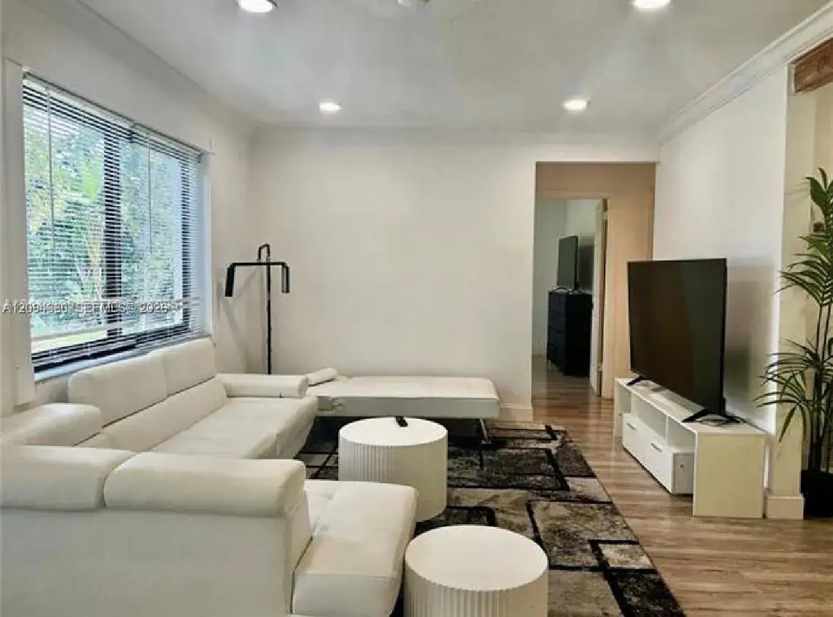 5 bedroom 4 bath Residential for sale at 12040 N Miami Av, North Miami FL 33168