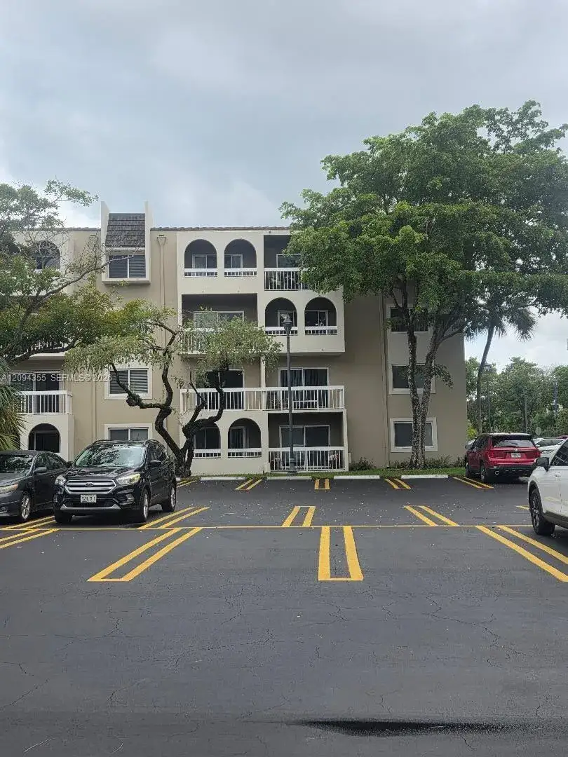 7707 Camino Real # 310, Miami FL 33143