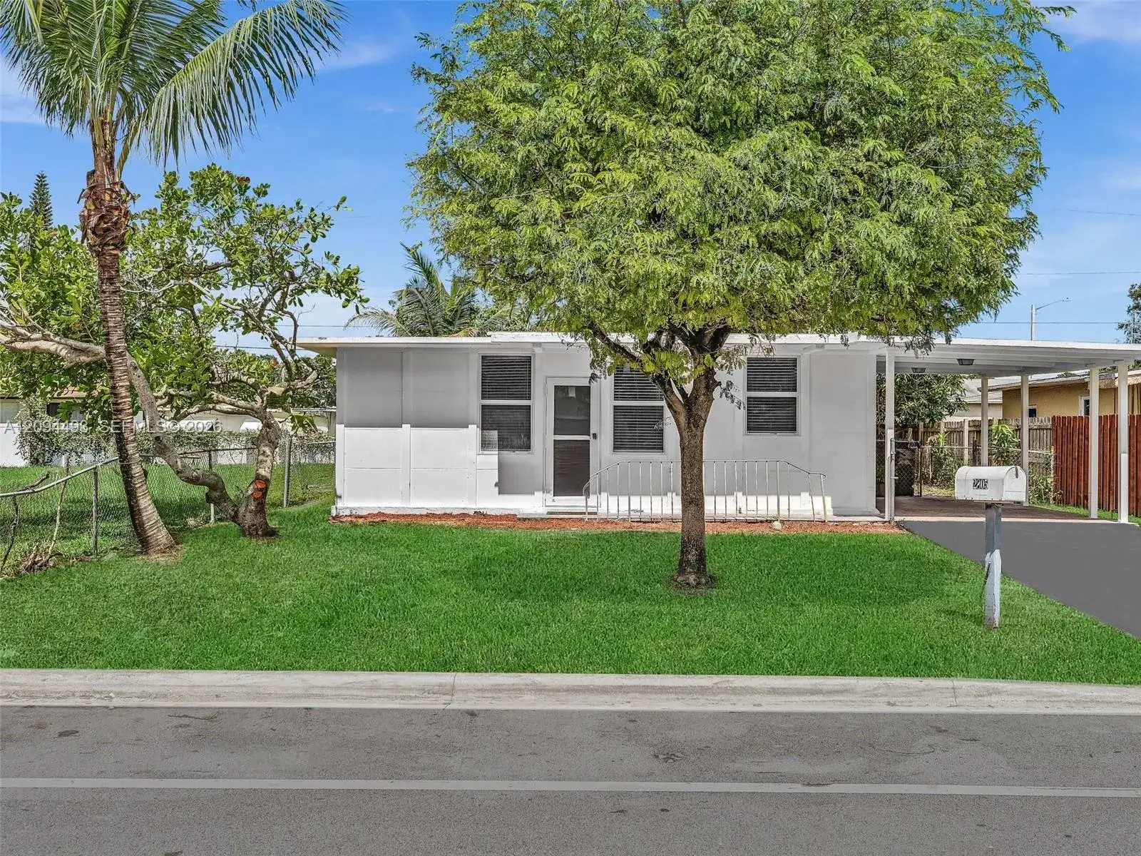 3 bedroom 2 bath Residential for sale at 2805 NW 7th Ct, Fort Lauderdale FL 33311