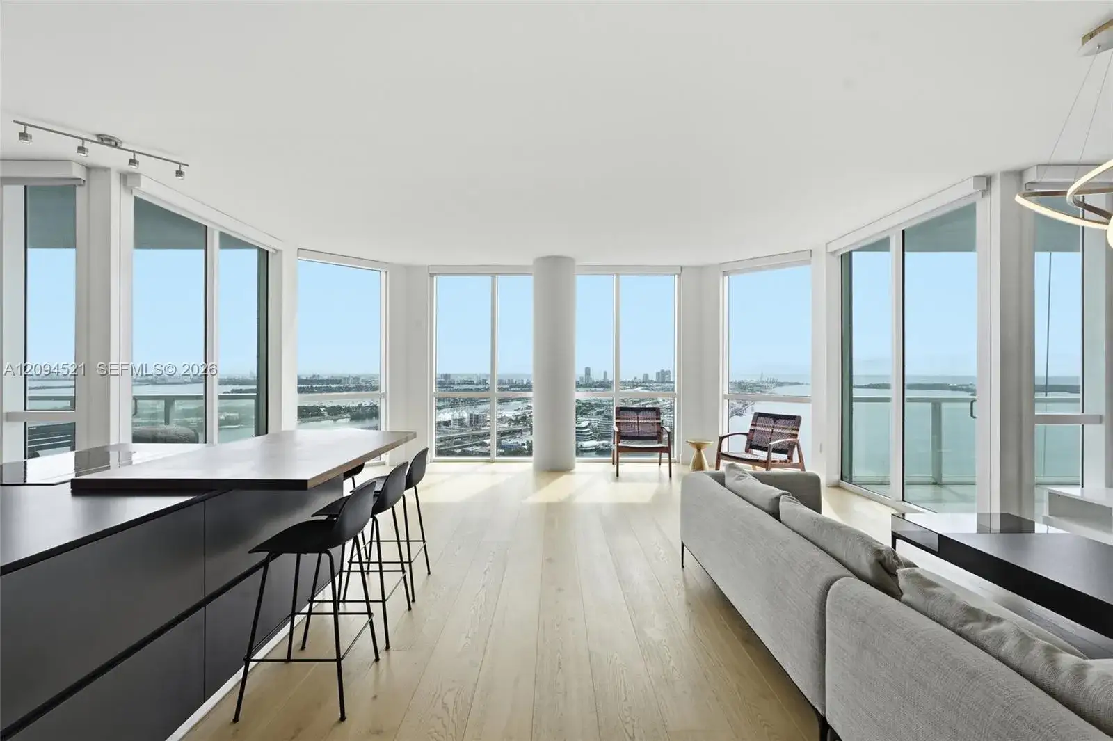 3 bedroom 3 bath Residential for sale at 244 Biscayne Blvd # 4103, Miami FL 33132