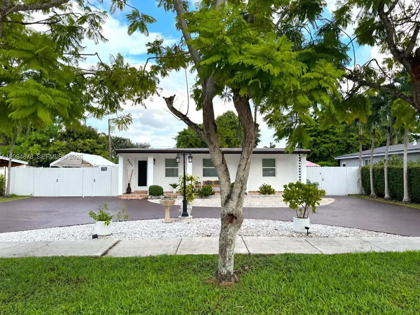 3 bedroom 3 bath Residential for sale at 4531 SW 98th Ct, Miami FL 33165