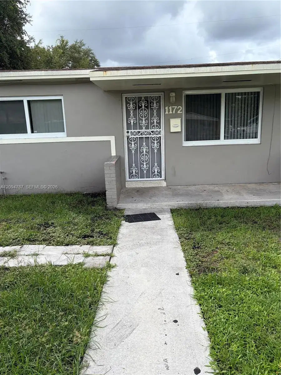 1172 NW 100th Ter # 1172, Miami FL 33150