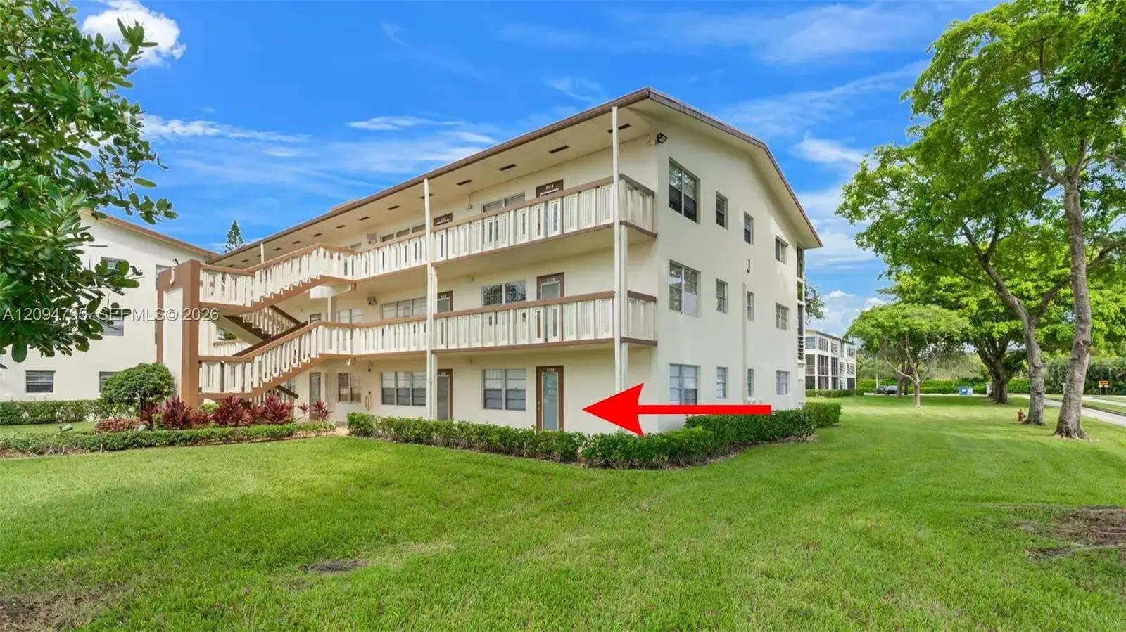2 bedroom 1 bath Residential for sale at 392 Mansfield J # 392, Boca Raton FL 33434