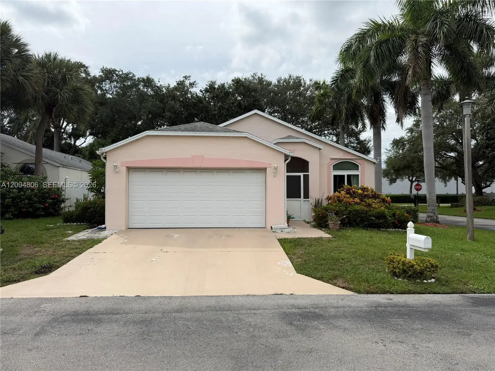 3 bedroom 2 bath Residential for sale at 33 Bentwater Cir, Boynton Beach FL 33426