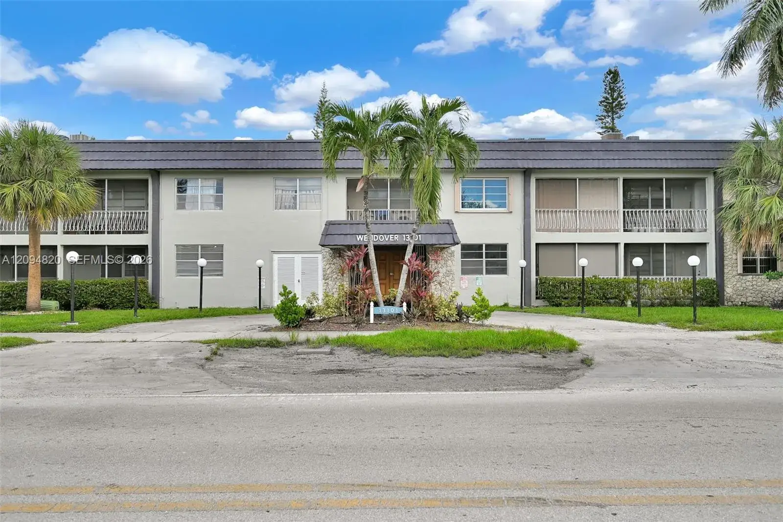 13101 Memorial Hwy # 104, North Miami FL 33161