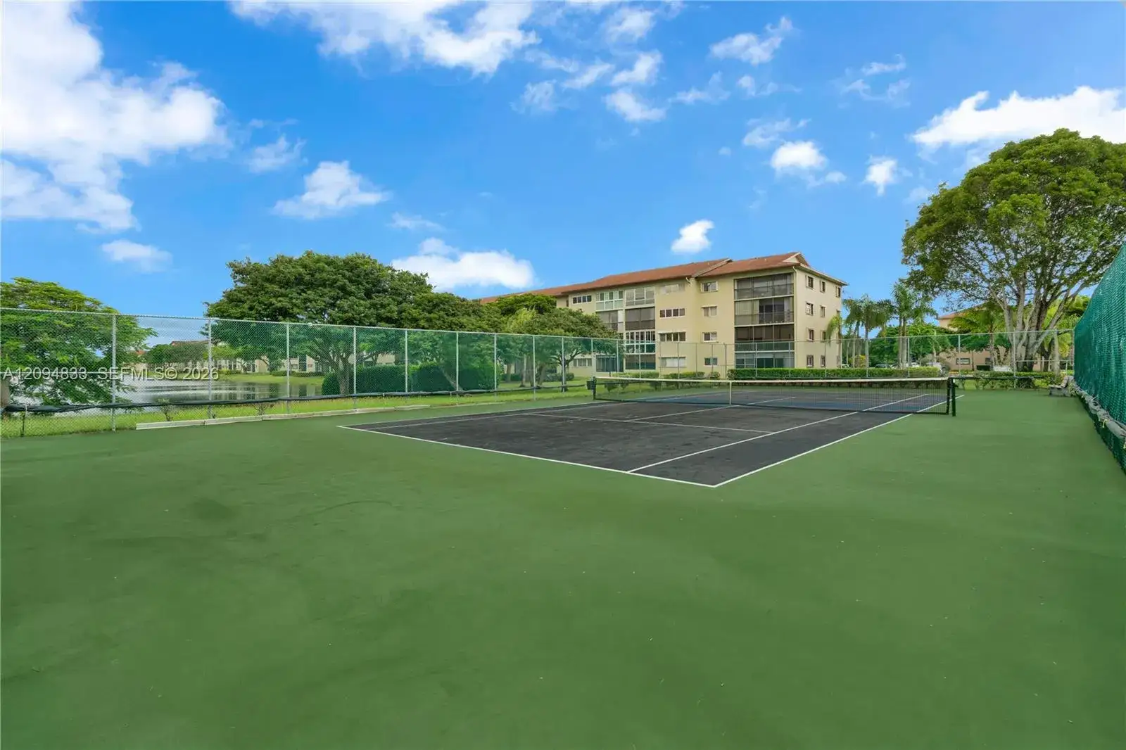 2 bedroom 2 bath Residential for sale at 13105 SW 16th Ct # 412L, Pembroke Pines FL 33027