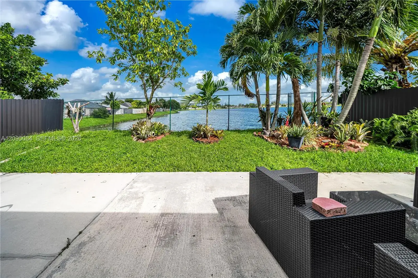 20273 NW 32nd Ave, Miami Gardens FL 33056