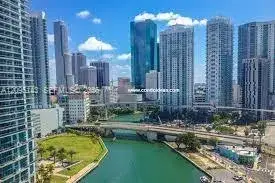 1 bedroom 1 bath Residential Lease for rent at 90 SW 3rd St # 2505, Miami FL 33130