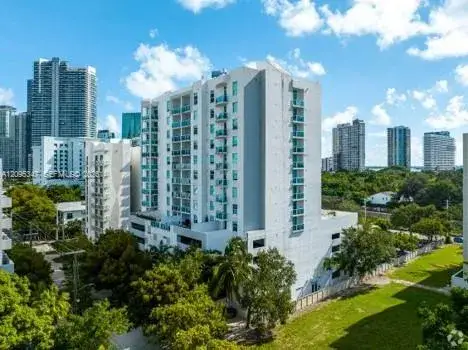 2 bedroom 2 bath Residential for sale at 1723 SW 2nd Ave # 809, Miami FL 33129