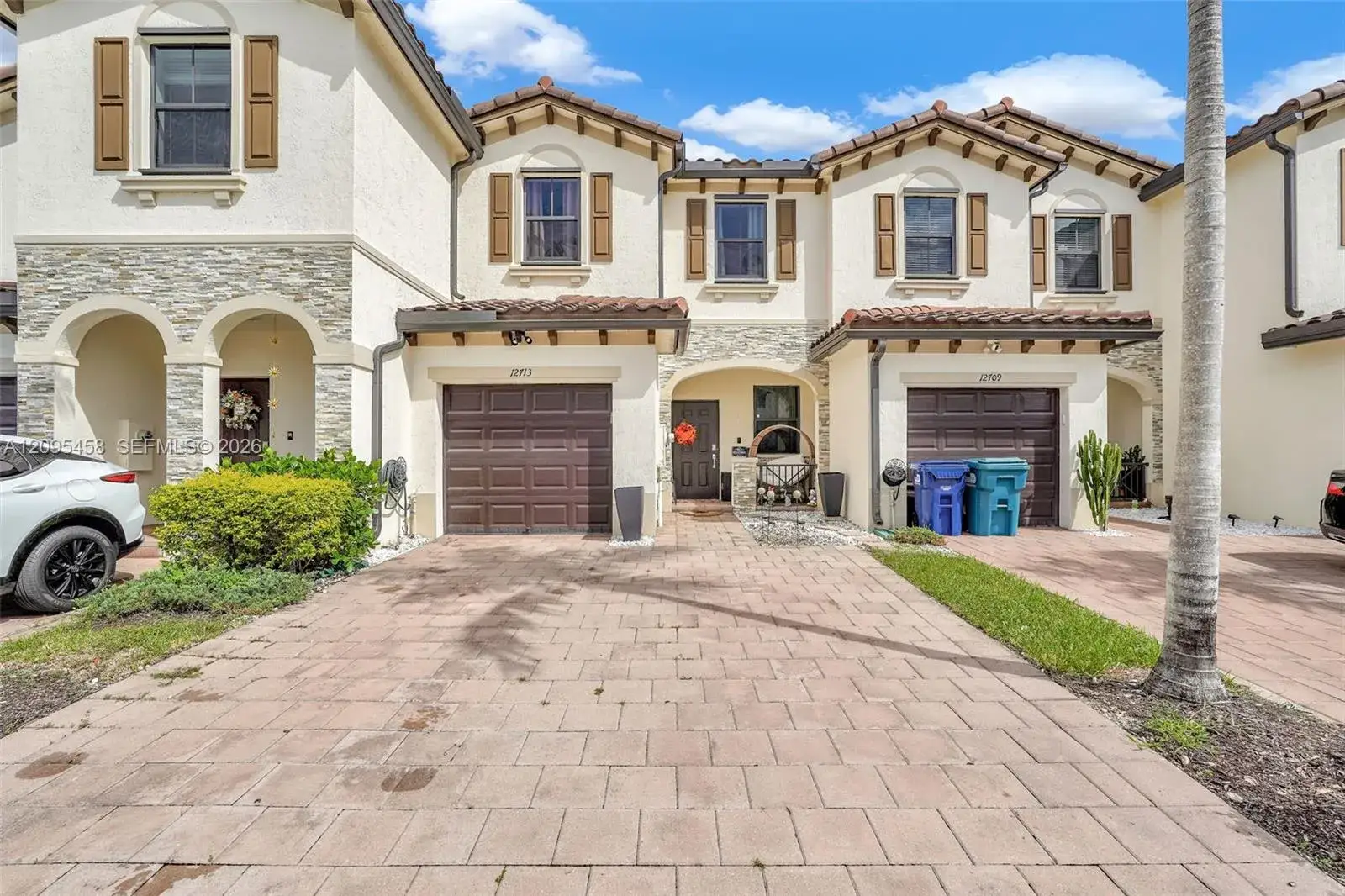 3 bedroom 2 bath Residential for sale at 12713 SW 229th Ter, Miami FL 33170