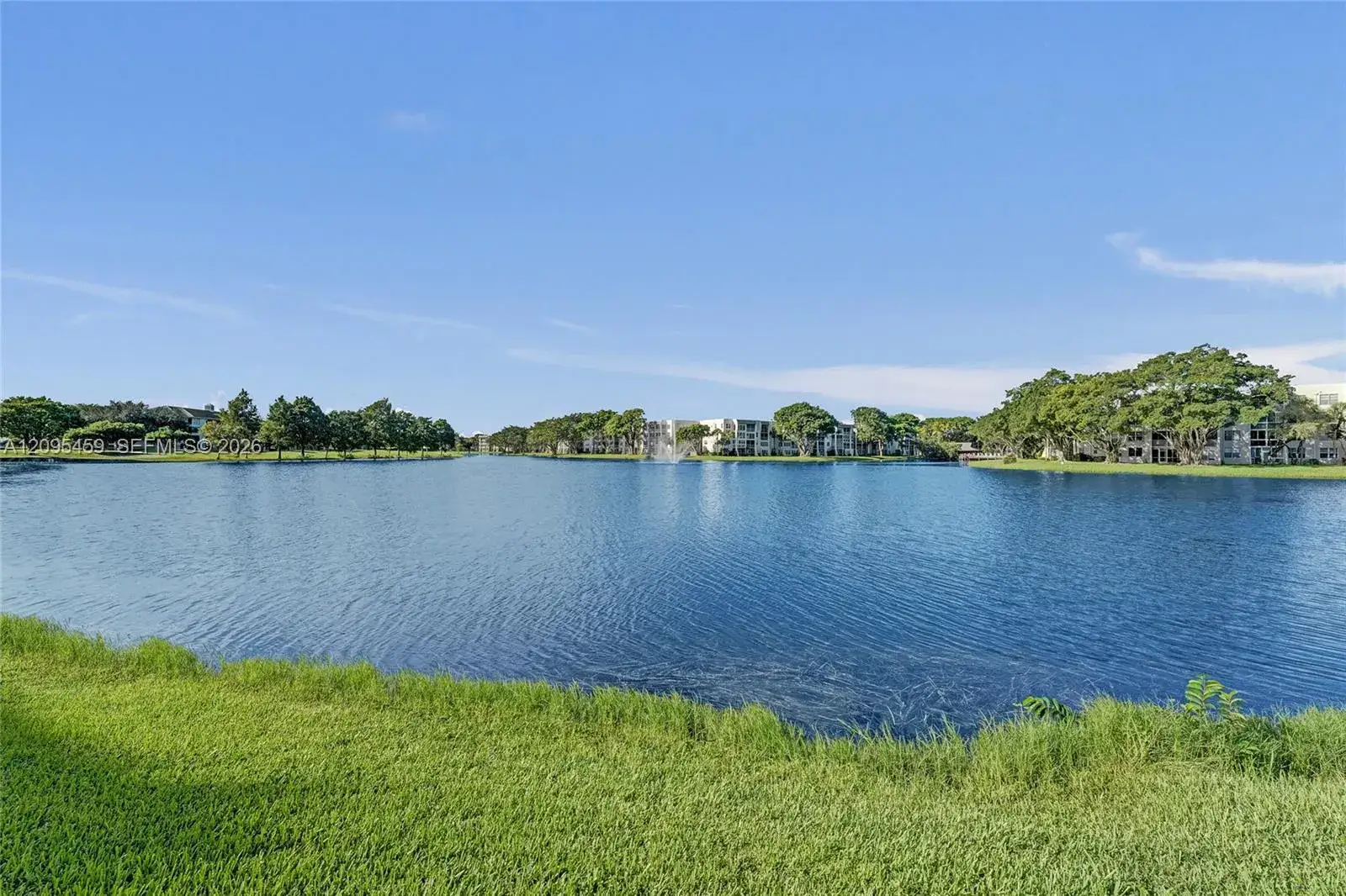2 bedroom 2 bath Residential for sale at 1522 Whitehall Dr # 106, Davie FL 33324