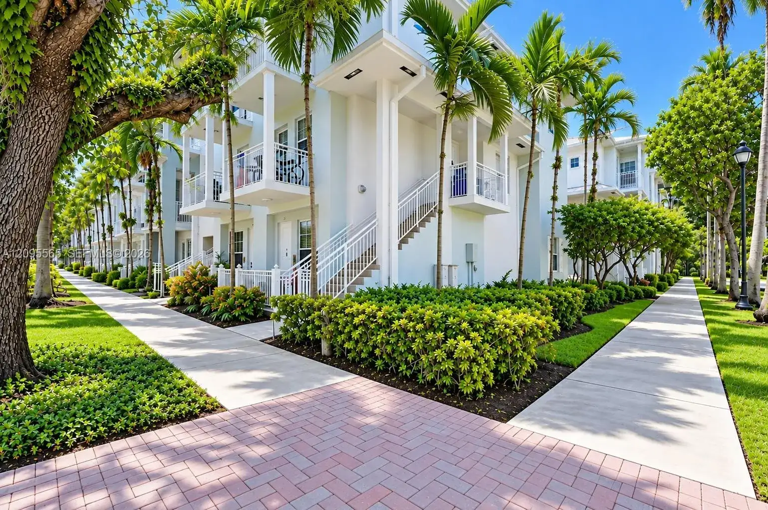 2 bedroom 2 bath Residential for sale at 341 SW 13th Ter # 341, Fort Lauderdale FL 33312