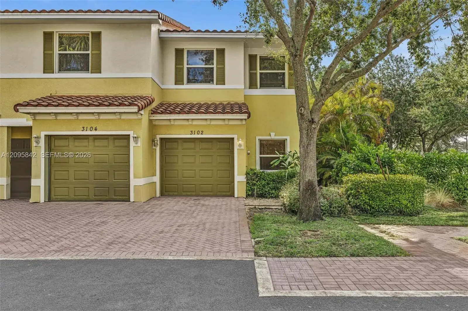 3 bedroom 2 bath Residential for sale at 3102 NW 24th Way, Oakland Park FL 33309