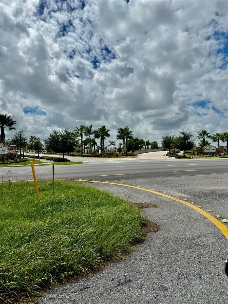 3408 Trinity Cir, Fort Pierce FL 34945