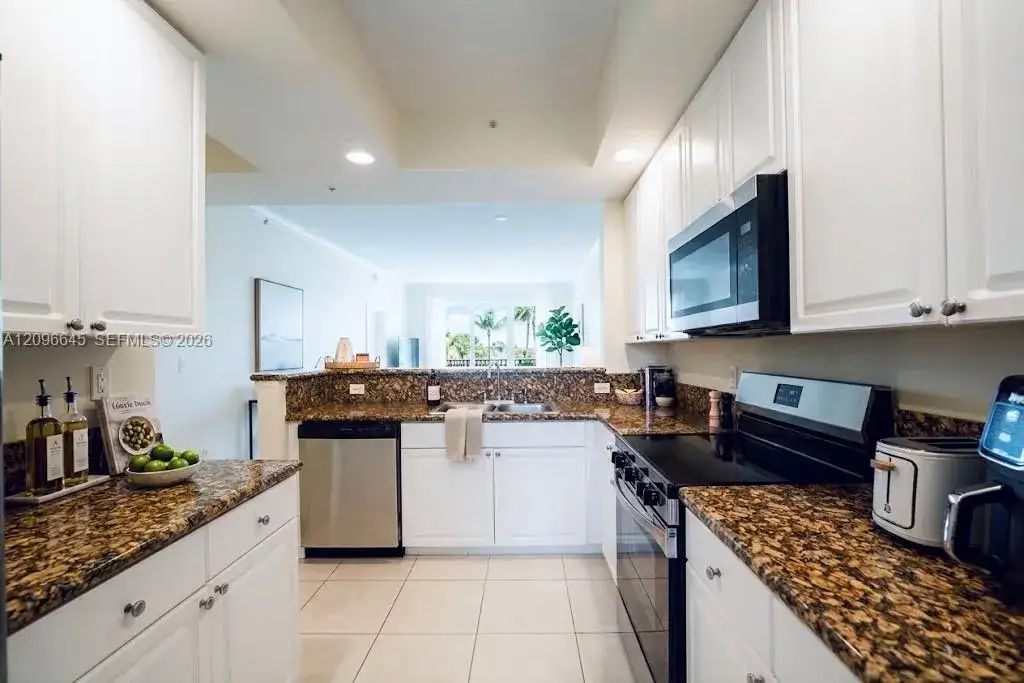 2 bedroom 2 bath Residential for sale at 26 Royal Palm Way # 304, Boca Raton FL 33432