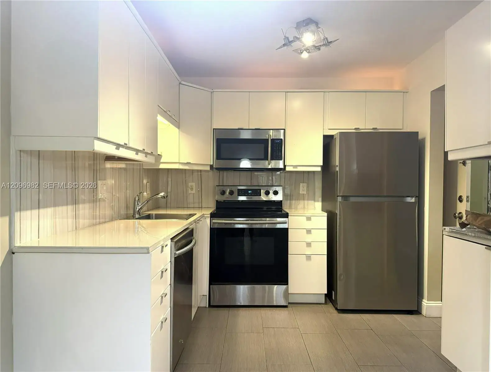 257 S Cypress Rd # 416, Pompano Beach FL 33060