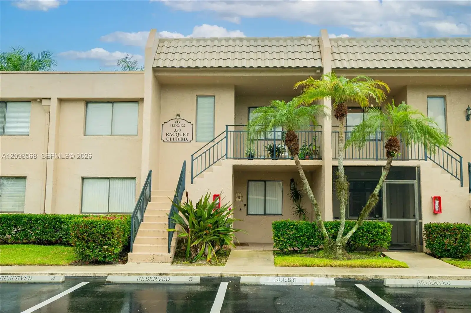 350 Racquet Club Rd # 102, Weston FL 33326