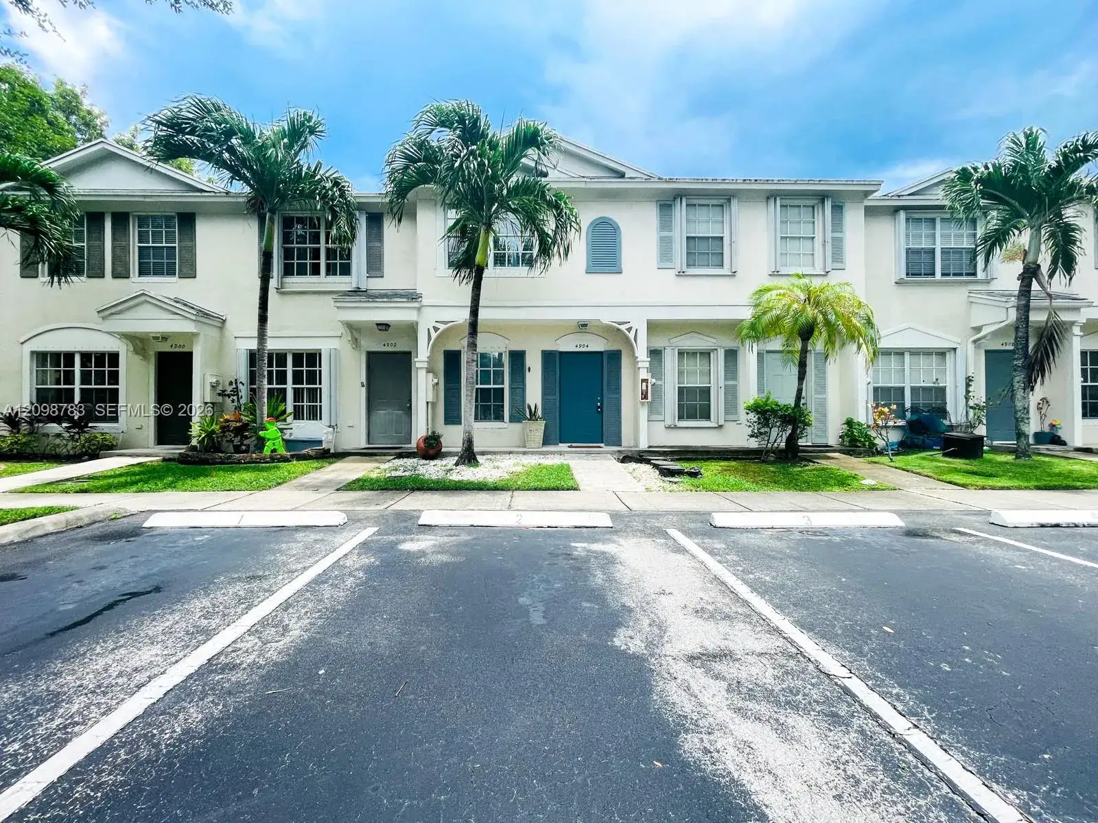 4904 SW 31st Ter, Dania Beach FL 33312