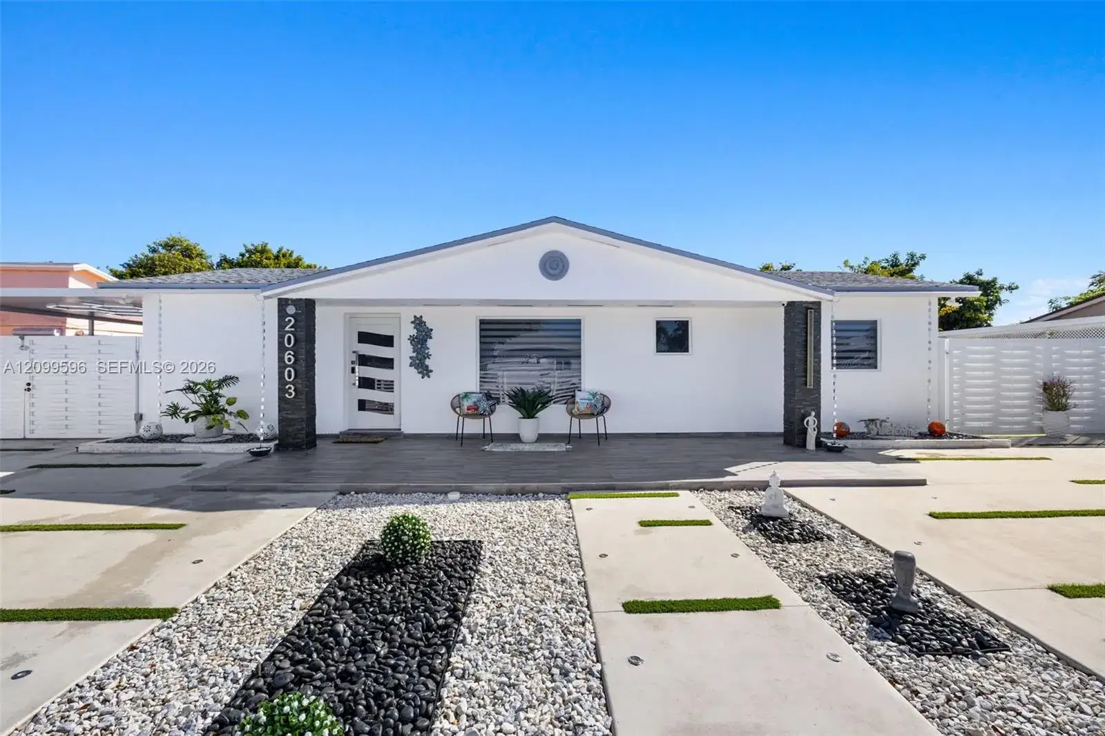 20603 NW 44th Pl, Miami Gardens FL 33055