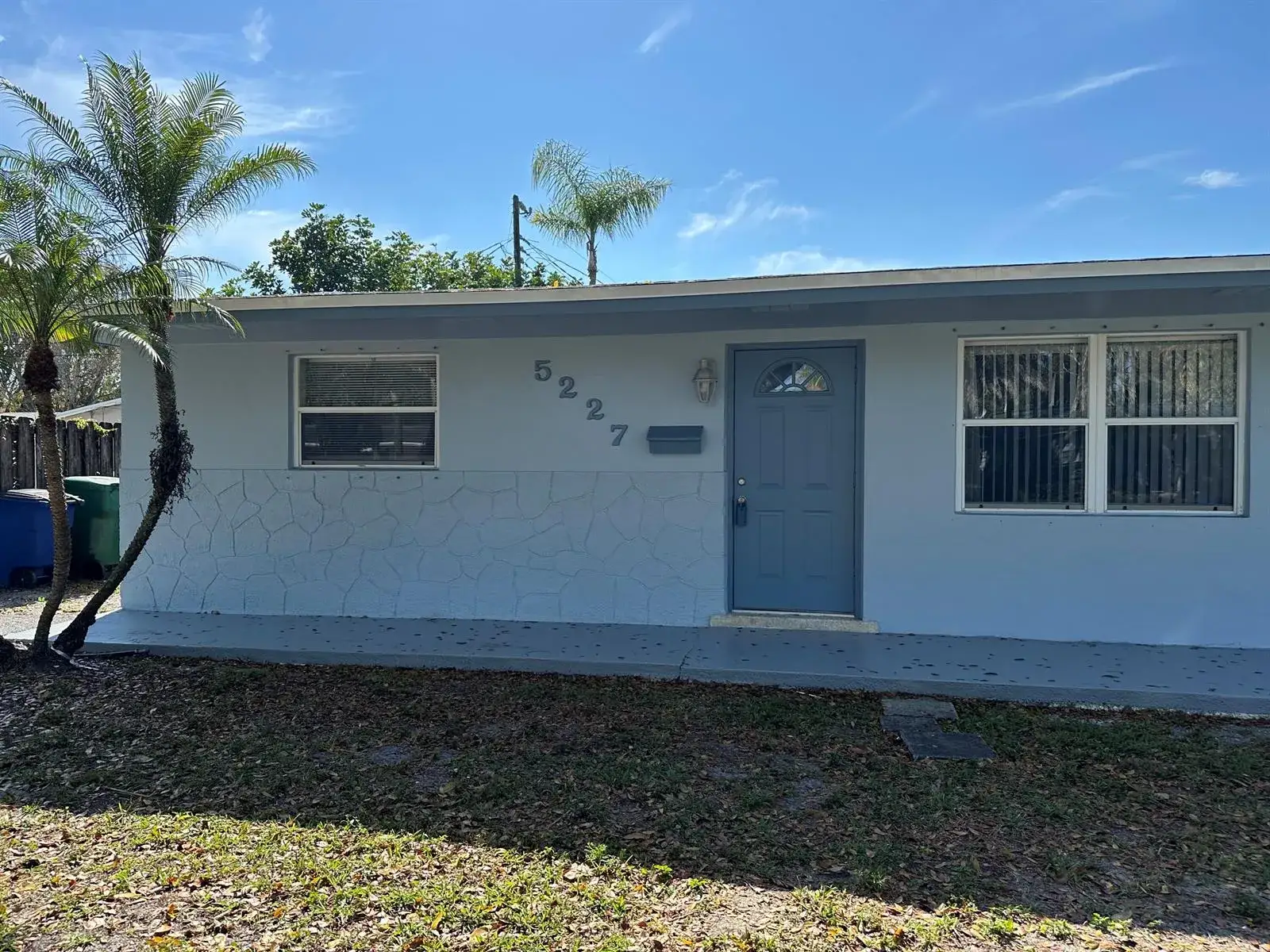 2 bedroom 1 bath Residential for sale at 5227 SW 94th Avenue, Cooper City FL 33328