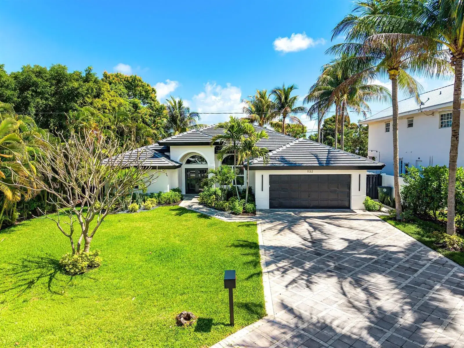 4 bedroom 2 bath Residential for sale at 1132 NE 3rd Avenue, Boca Raton FL 33432