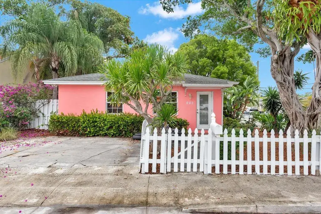 Residential Income for sale at 802 N J Street, FL 33460