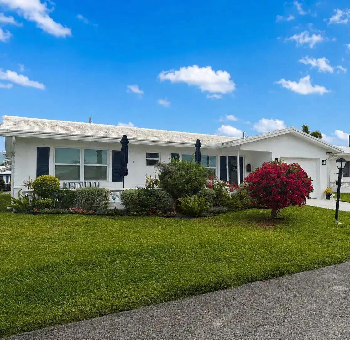 3 bedroom 2 bath Residential Lease for rent at 1915 SW 17th Avenue SW, Boynton Beach FL 33426