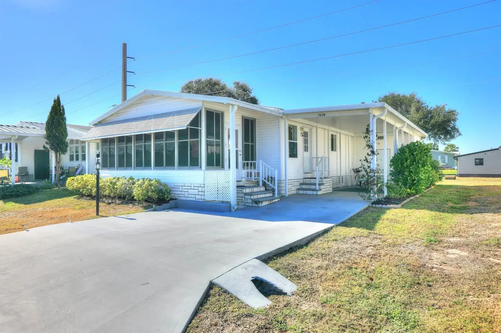 2 bedroom 2 bath Residential for sale at 7576 Chasta Road, FL 32976