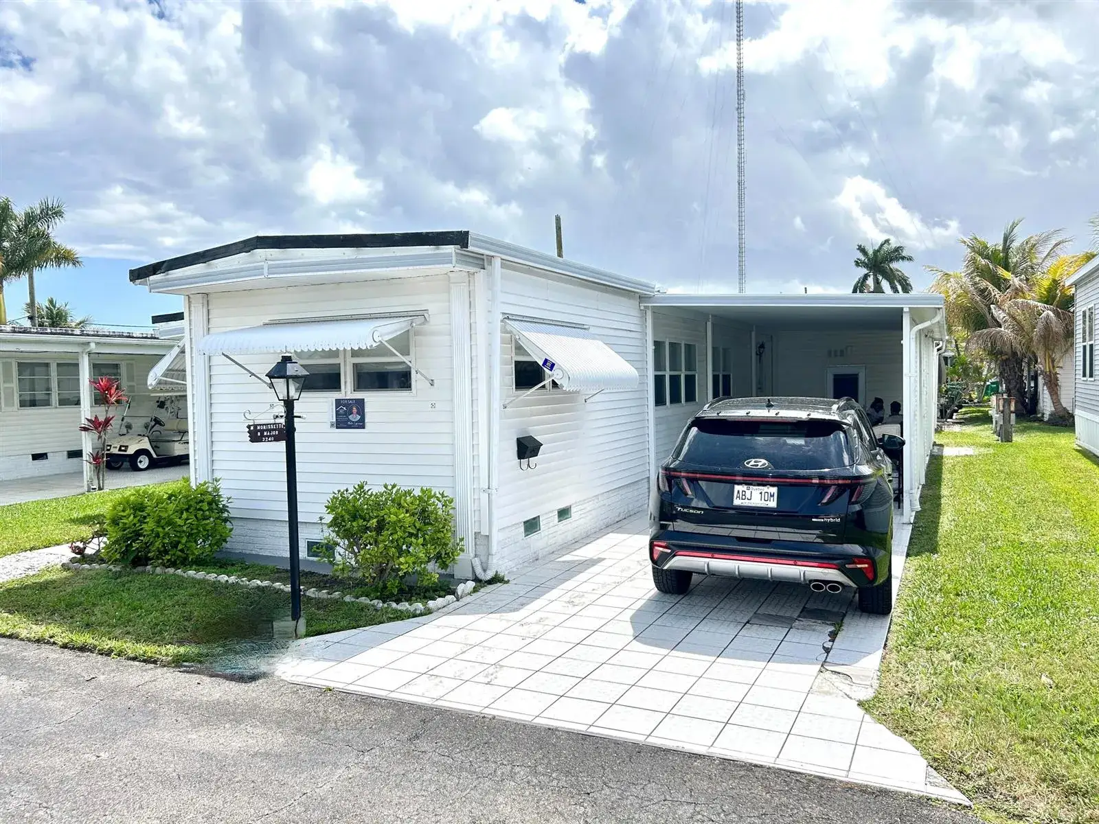 2 bedroom 1 bath Residential for sale at 3240 State Street, Hollywood FL 33021