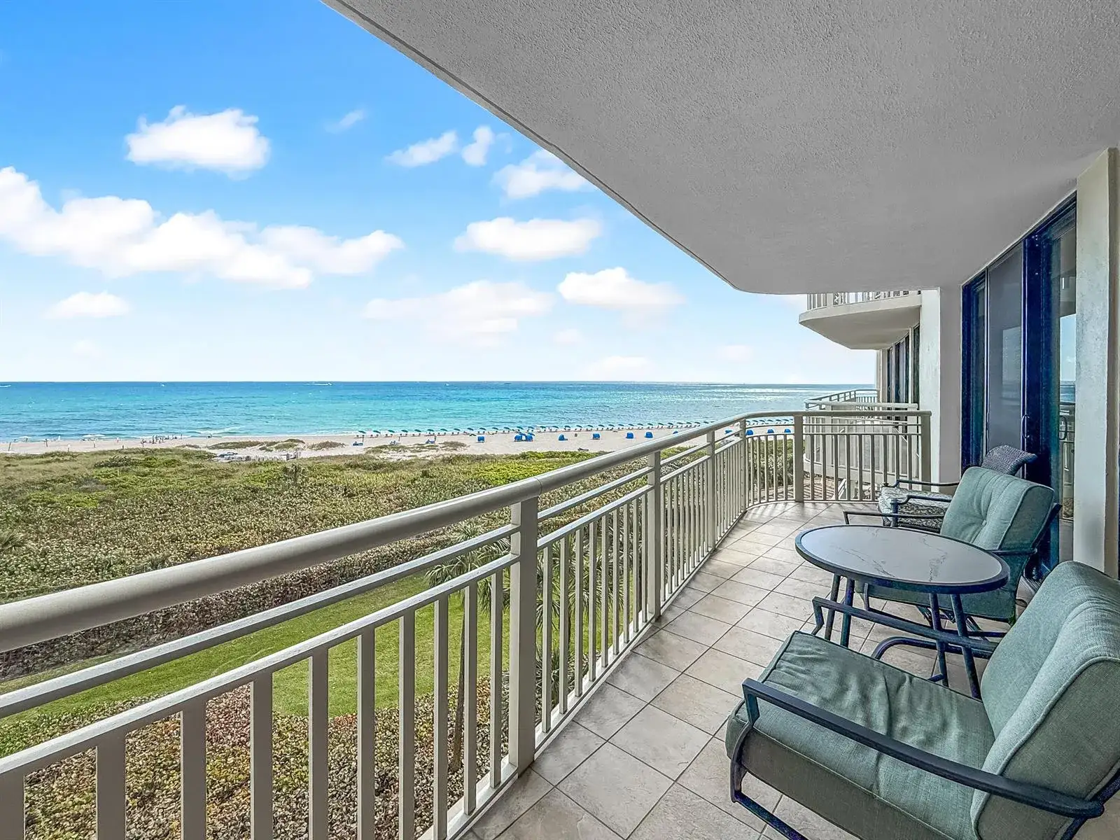 2 bedroom 2 bath Residential Lease for rent at 3000 N Ocean Drive, Singer Island FL 33404