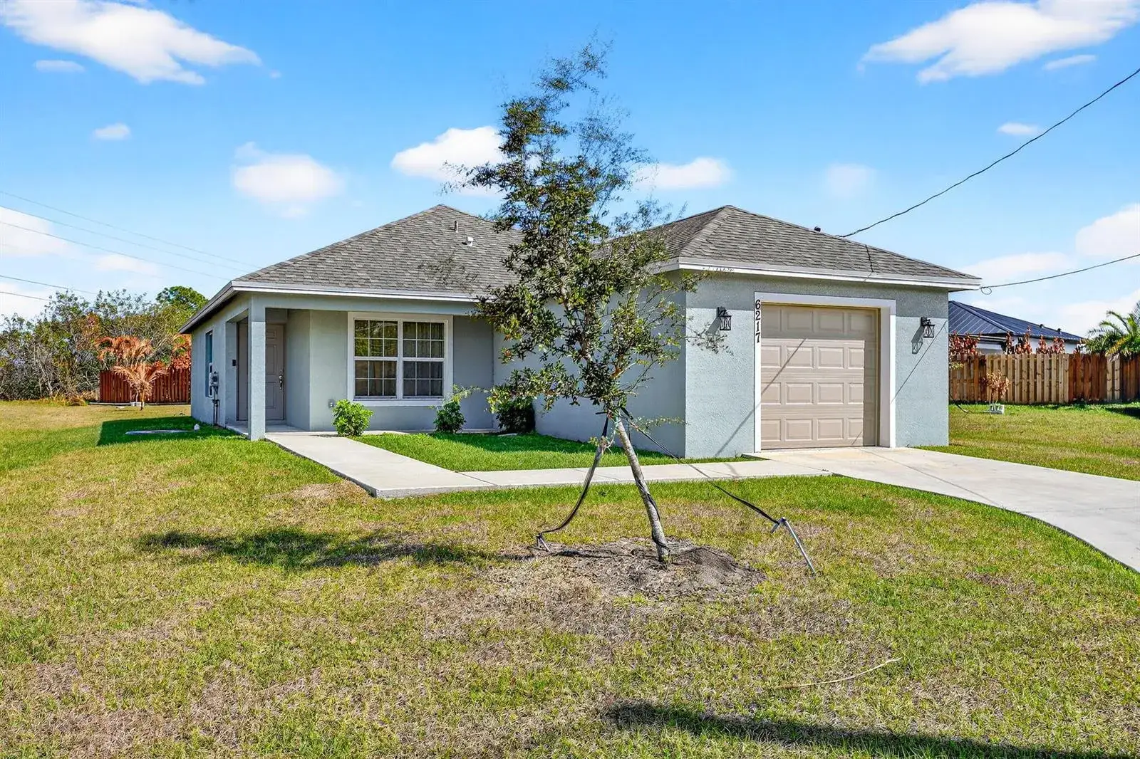 3 bedroom 2 bath Residential for sale at 6217 NW Gatun Court, Port St. Lucie FL 34986