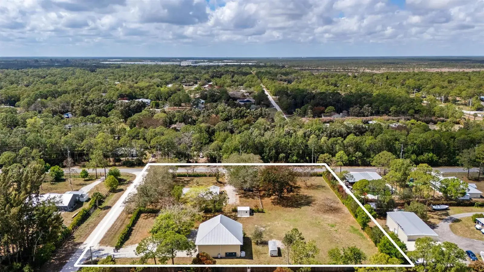 4 bedroom 3 bath Residential for sale at 15848 N 129th Pl N, FL 33478
