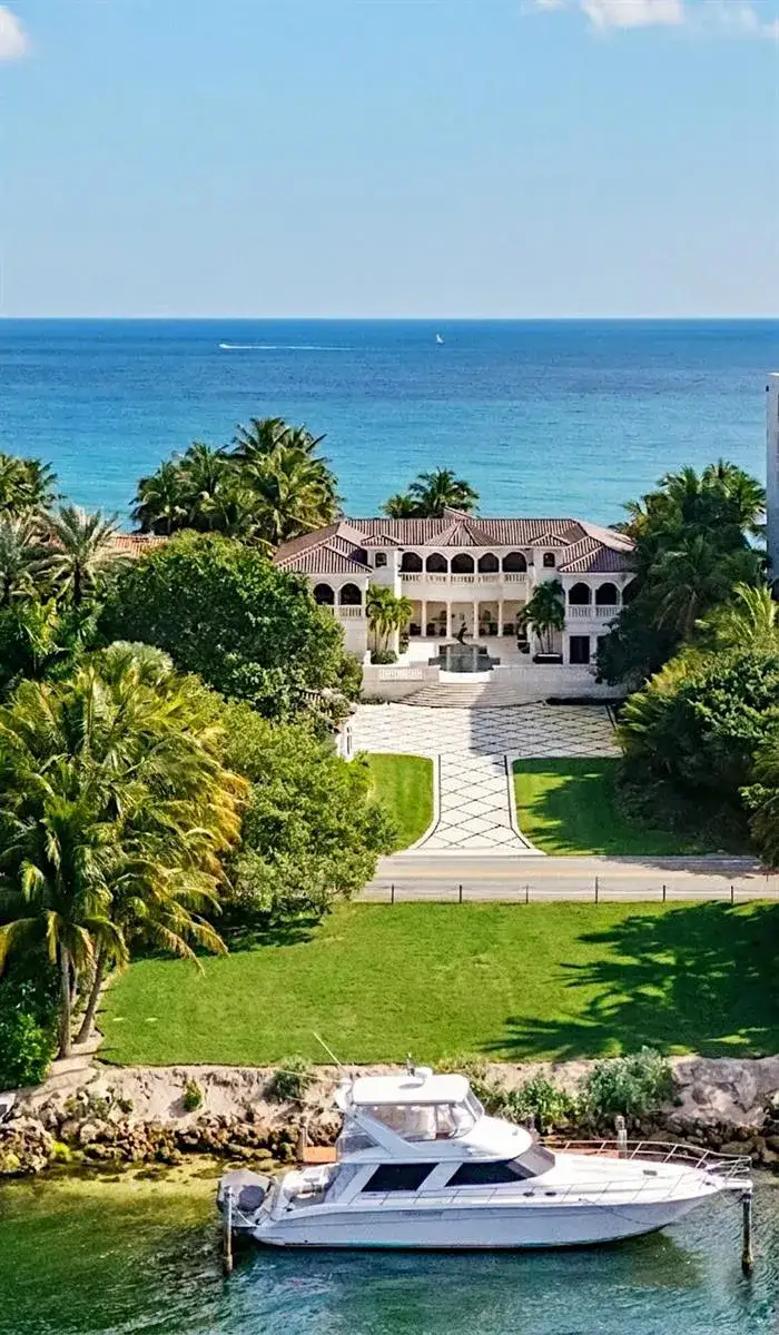 6 bedroom 7 bath Residential for sale at 1075 Hillsboro Mile, Hillsboro Beach FL 33062