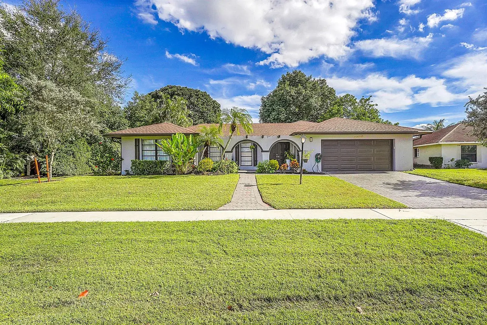 3 bedroom 2 bath Residential Lease for rent at 1618 The 12th Fairway, Wellington FL 33414