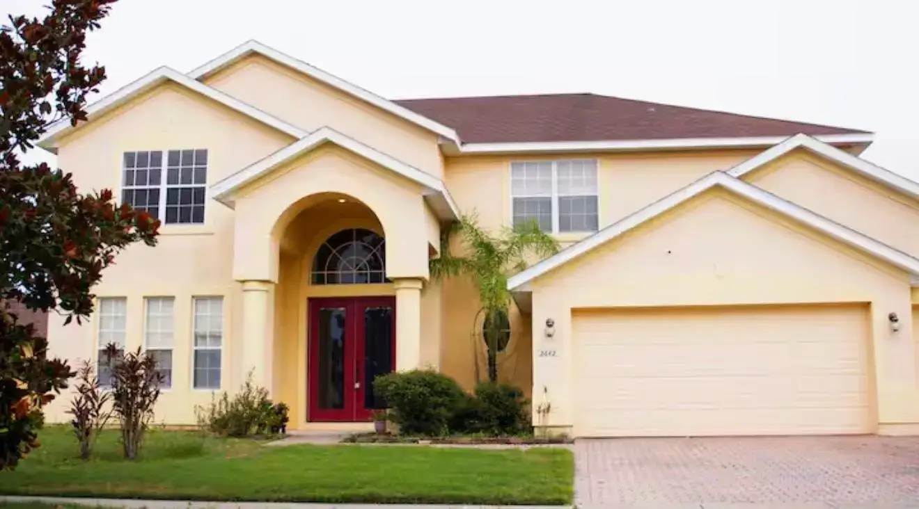 4 bedroom 3 bath Residential Lease for rent at 2642 Maggiore Circle, Kissimmee FL 34746