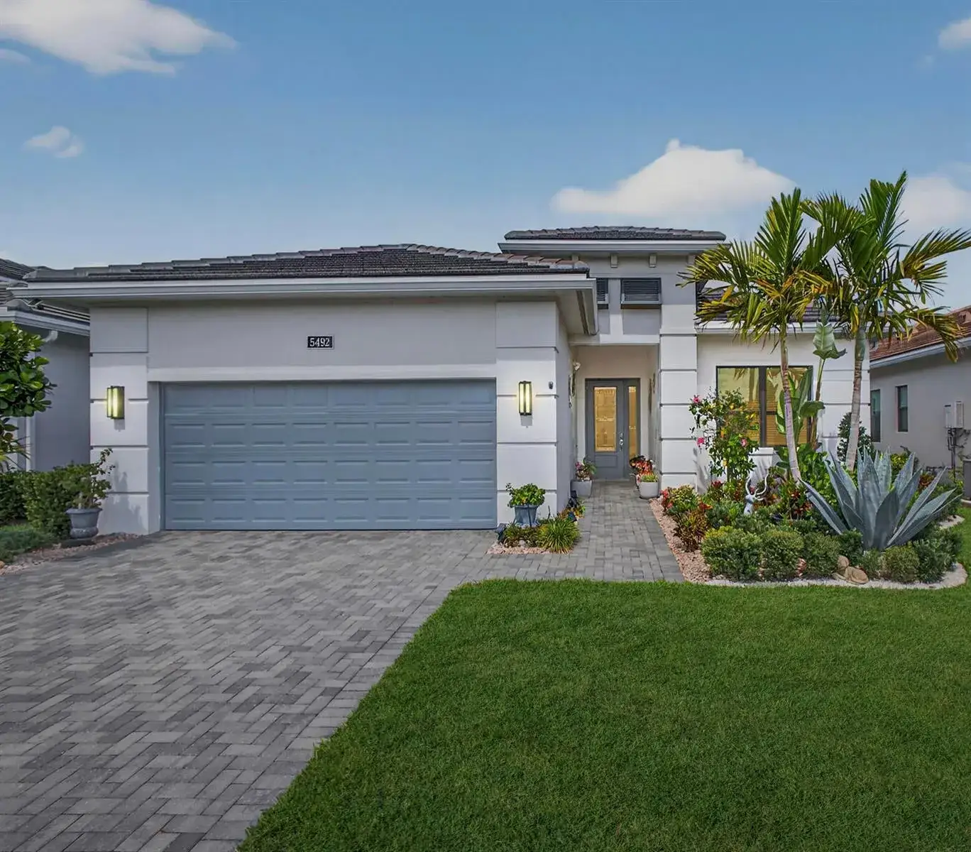 3 bedroom 3 bath Residential for sale at 5492 St Armands Way, Westlake FL 33470