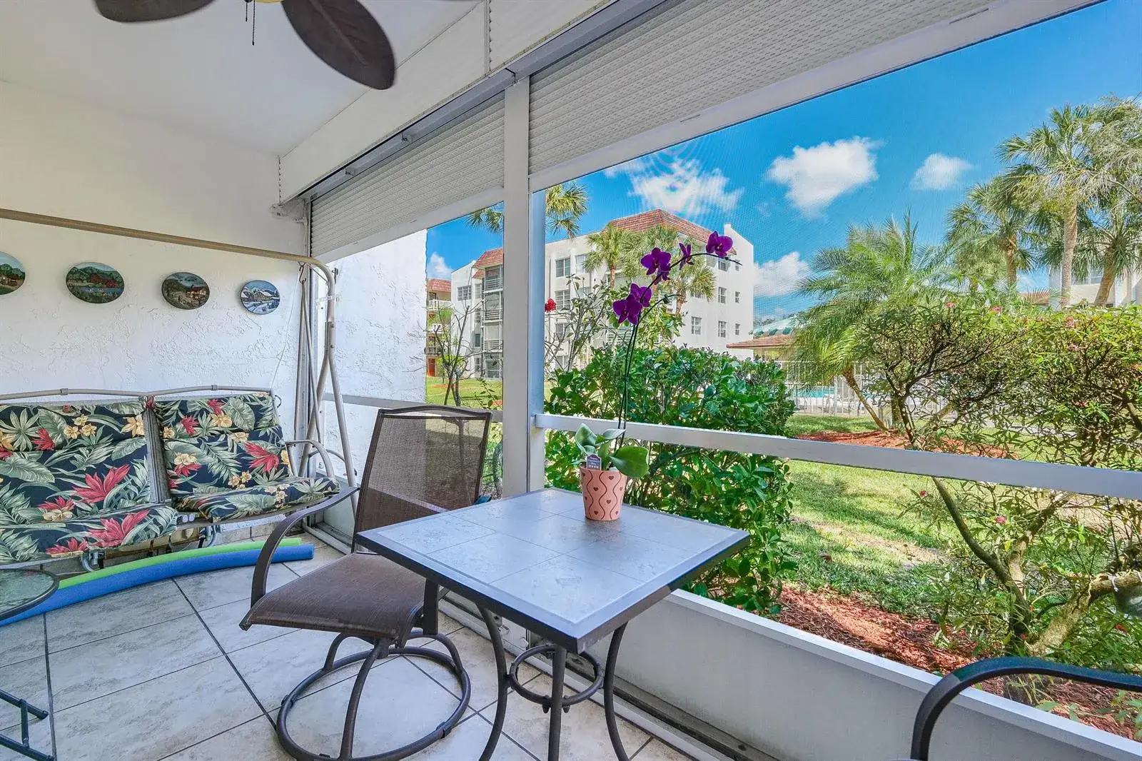 1 bedroom 1 bath Residential for sale at 3531 Inverrary Drive # 105, Lauderhill FL 33319