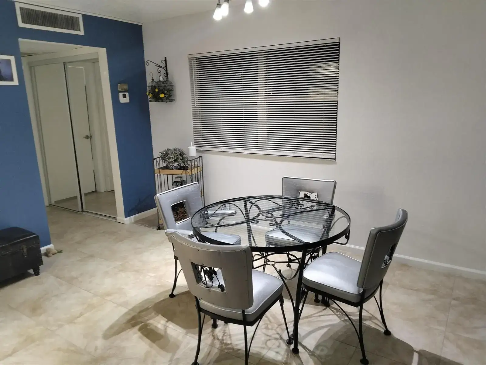 1 bedroom 1 bath Residential for sale at 399 Brittany # L, Delray Beach FL 33446