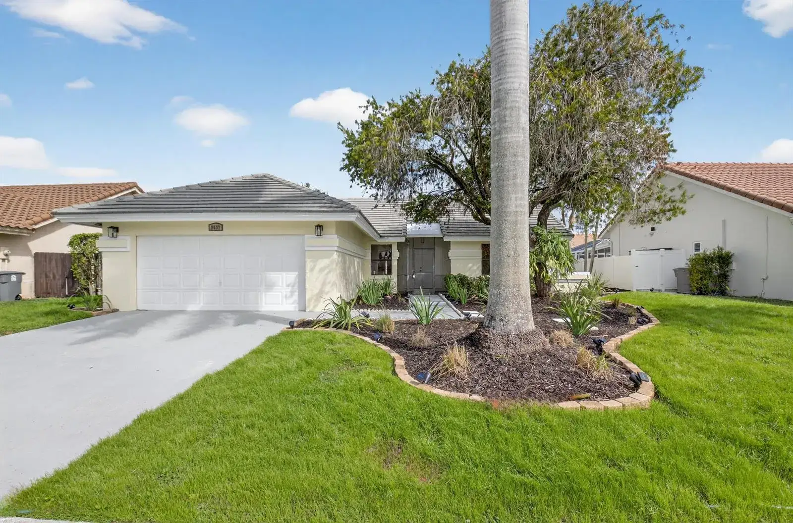 4 bedroom 2 bath Residential for sale at 9537 Majestic Way, Boynton Beach FL 33437
