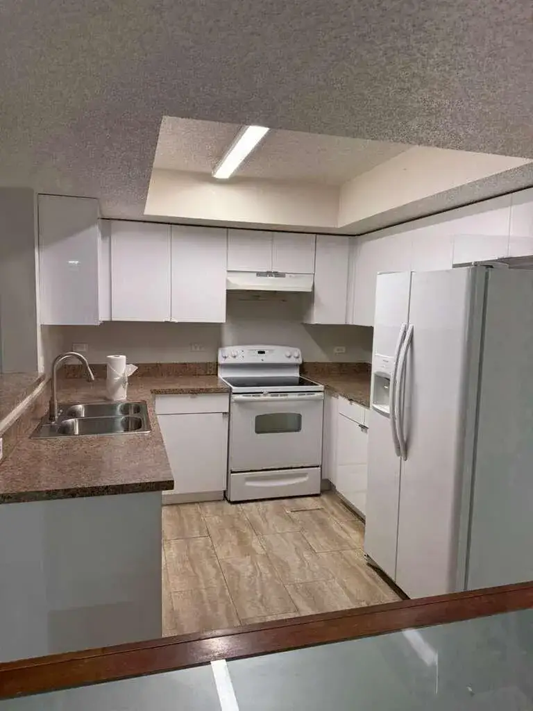 2 bedroom 1 bath Residential Lease for rent at 3610 N 56th Avenue # 205, Hollywood FL 33021