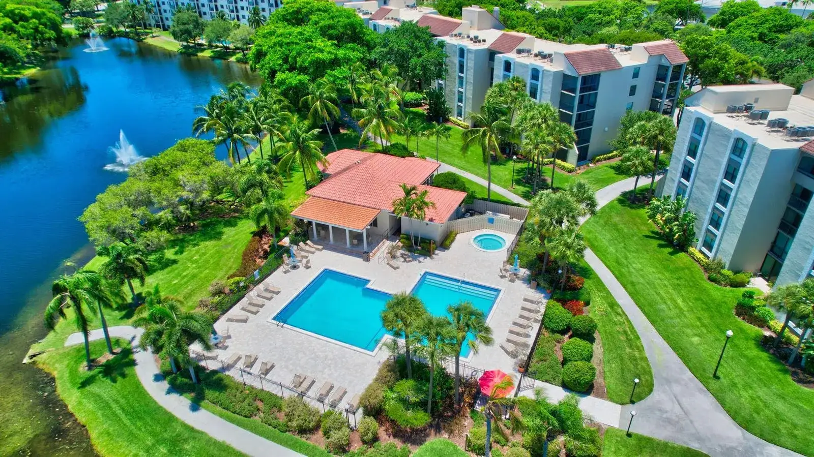 2 bedroom 2 bath Residential Lease for rent at 950 Lavers Circle # F307, Delray Beach FL 33444