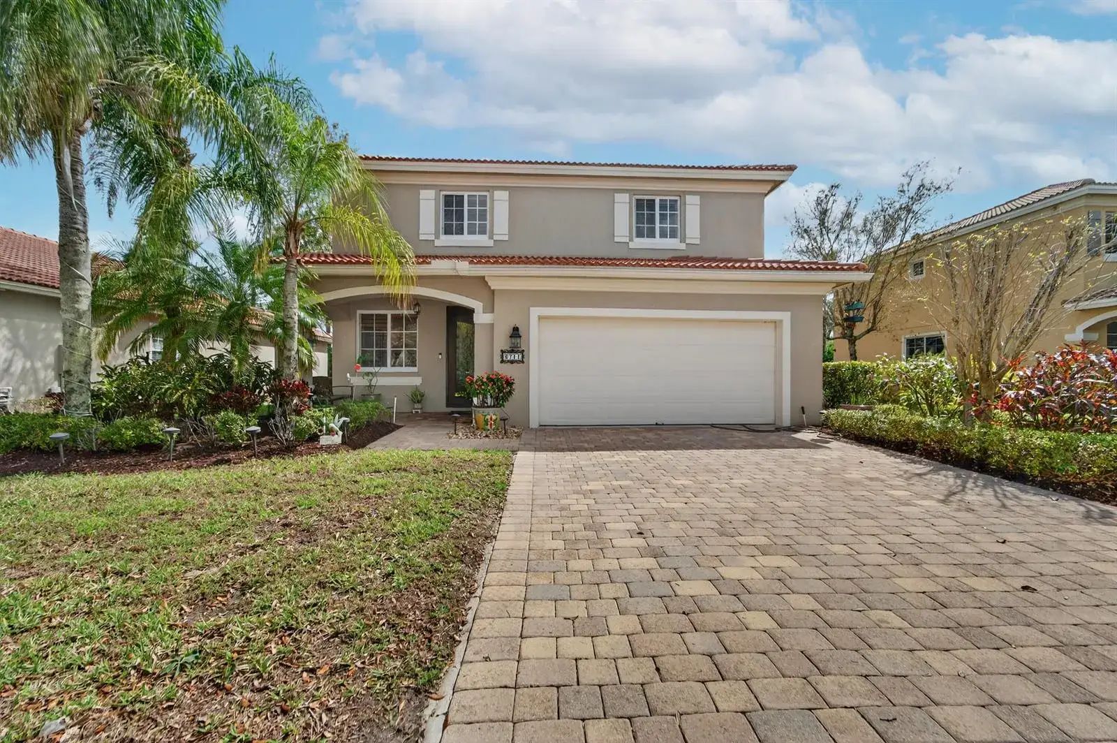 4 bedroom 2 bath Residential for sale at 6711 Osage Circle, FL 33413